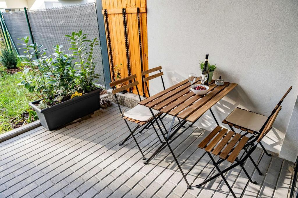Appartement Nove Sady Olomouc Extérieur photo